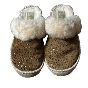 UGG Aira Perforated/Gold sparkle Cream and Tan Slippers with Plush Lining size 8